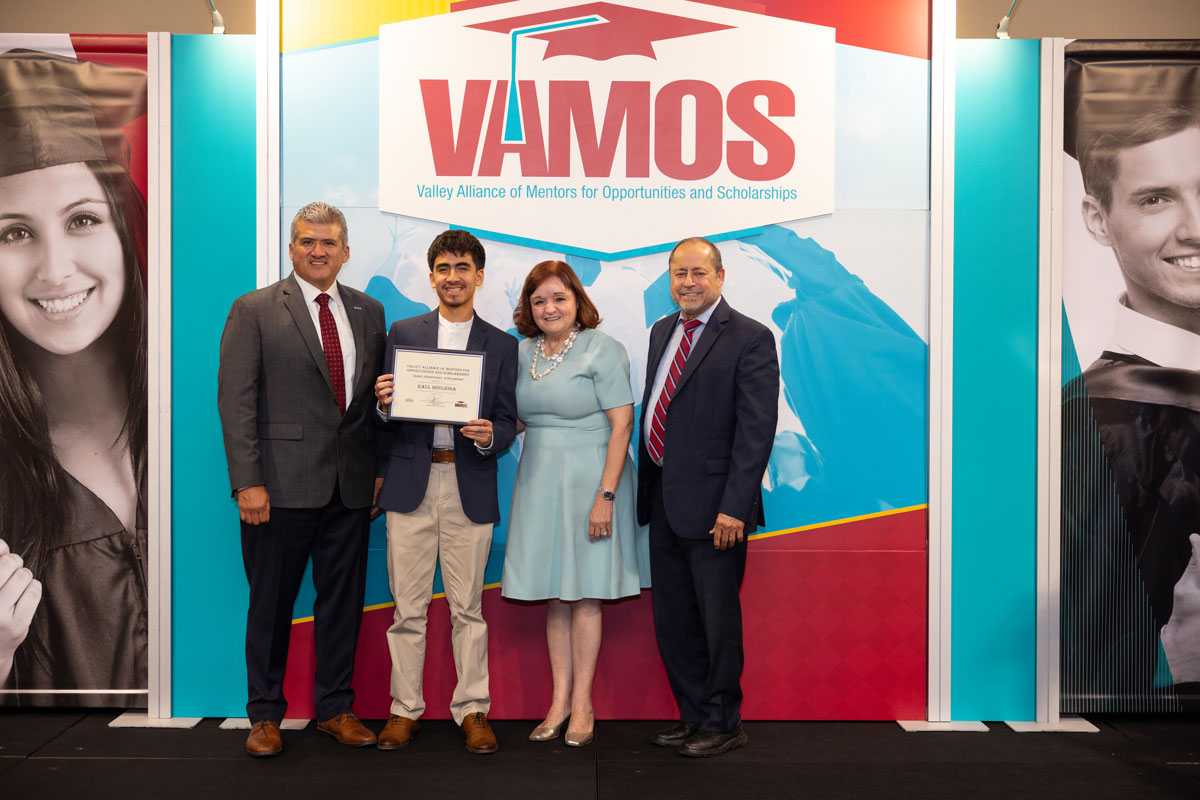 Vamos Scholars 2023 Banquet 